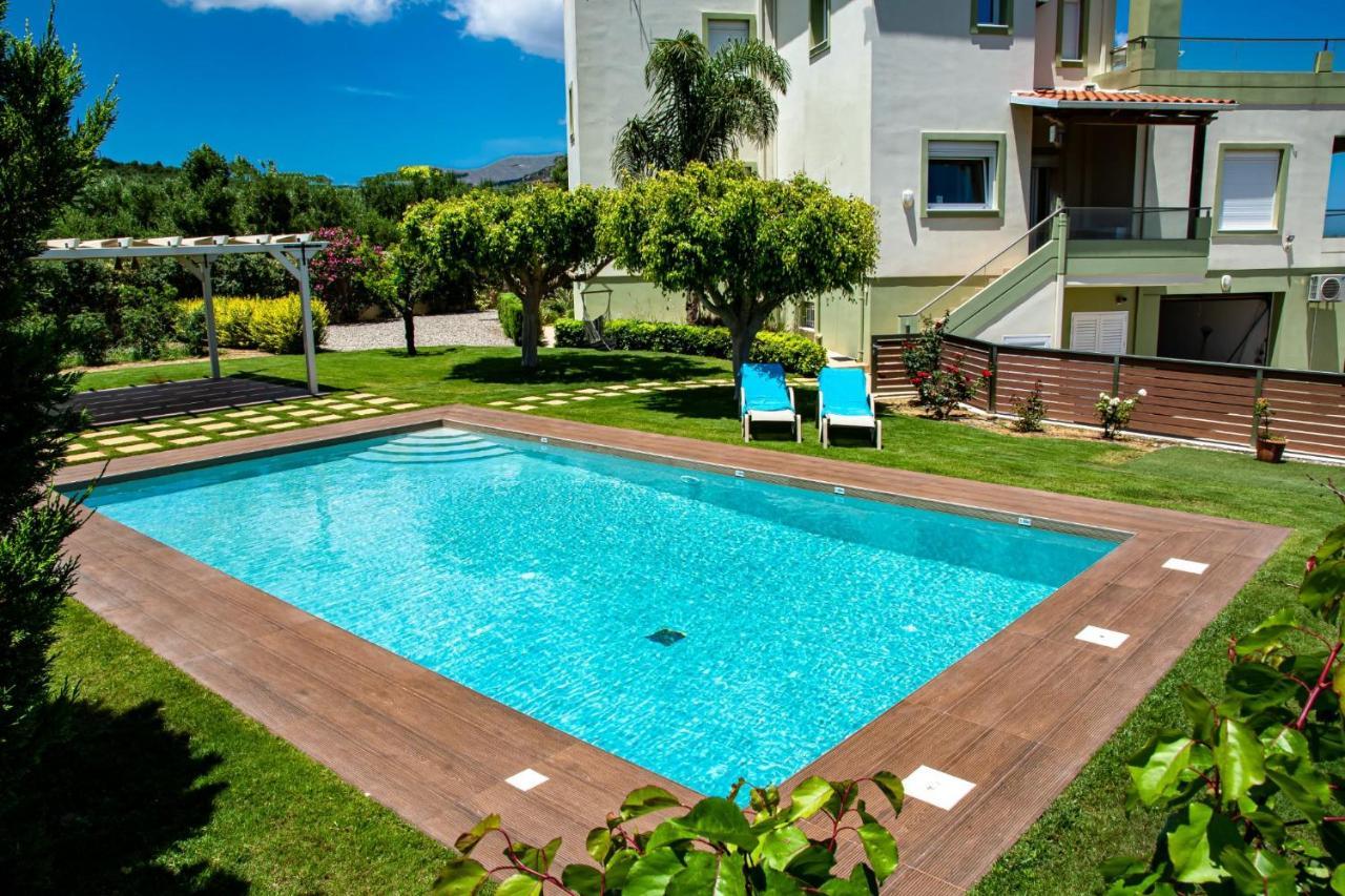 Villa Dimokratia คอลิมวาริออน ภายนอก รูปภาพ